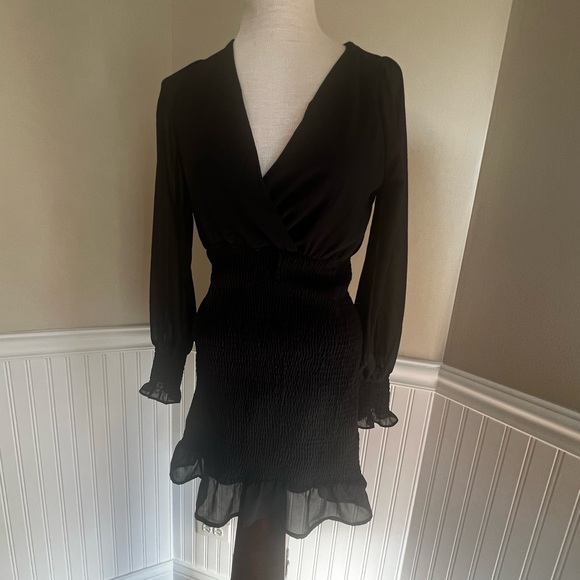 HYFVE Dresses & Skirts - Hyfve Women’s Black Sheer Sleeve Fitted Smocked Dress  great condition S